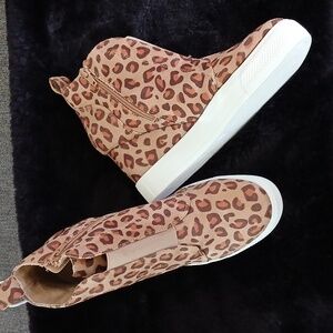 Serra Leopard Print Casual Bootie.